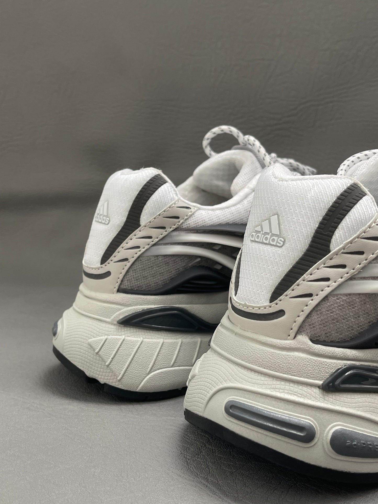 Adidas JellyFish PHAREELL WILIAMS