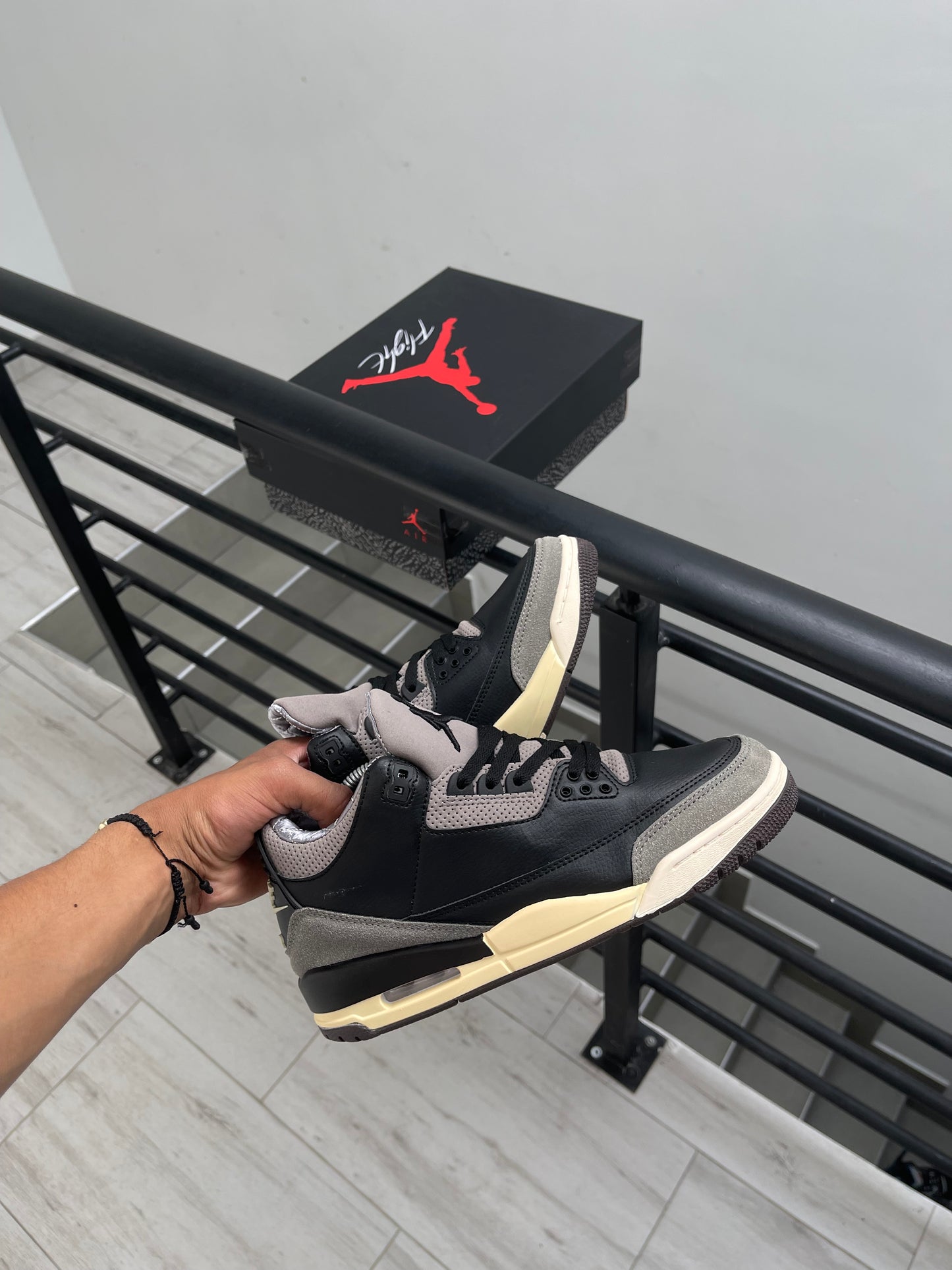 Jordan Retro 3 x A Ma Maniére