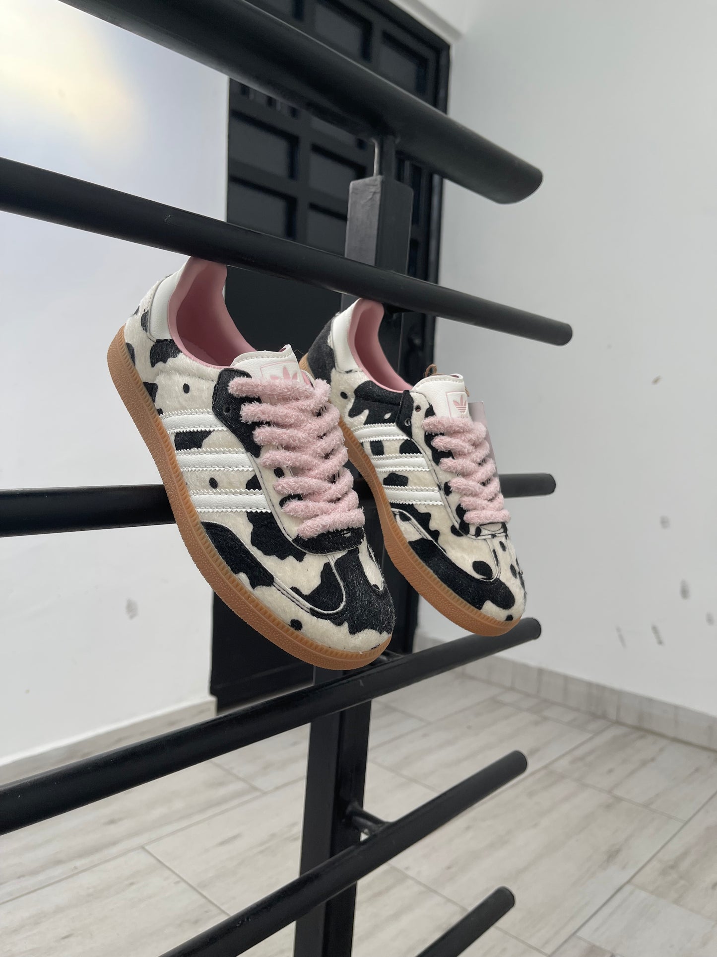 Adidas Samba “Cow”