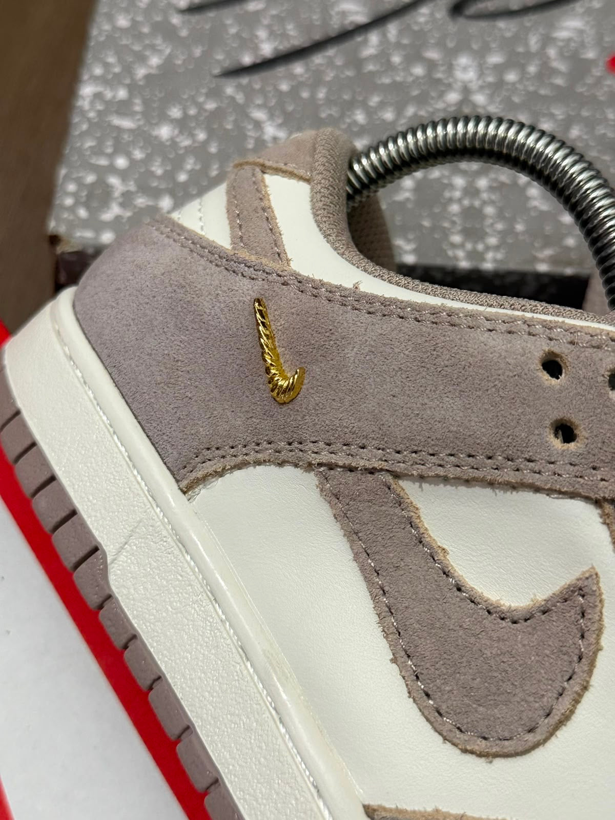 Nike Dunk Low Malt Gold