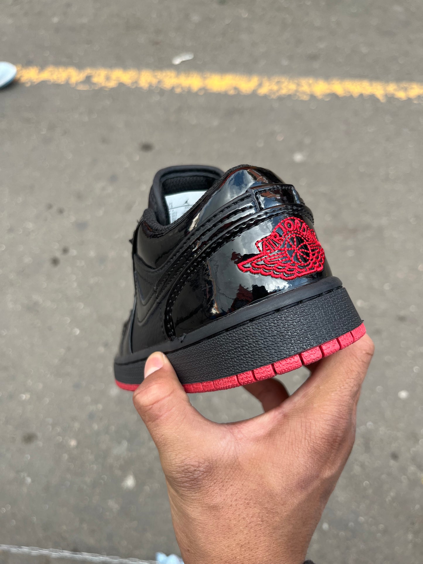 Air Jordan 1 Low 'Carbo Red' (1.1)