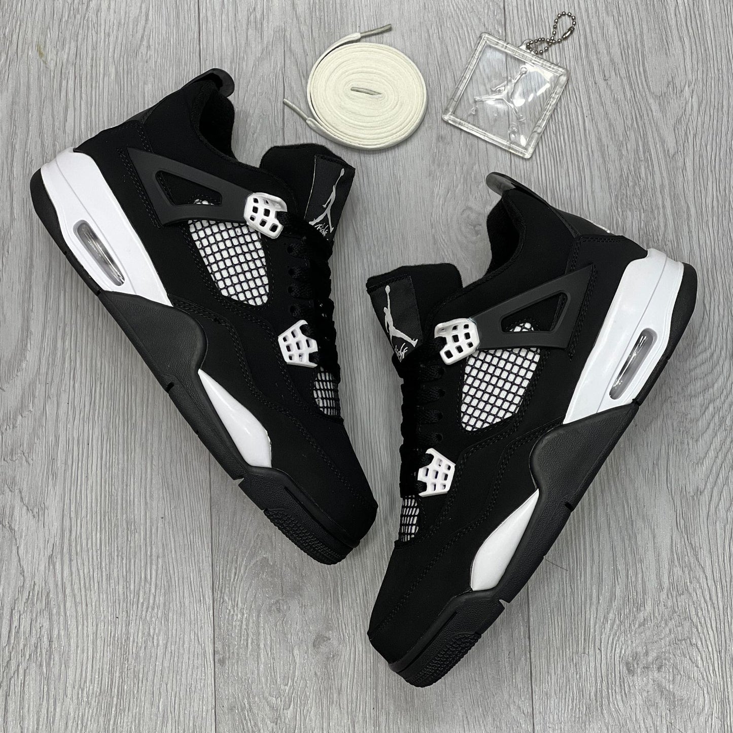 Air Jordan Retro 4 'White Thunder' (1.1)