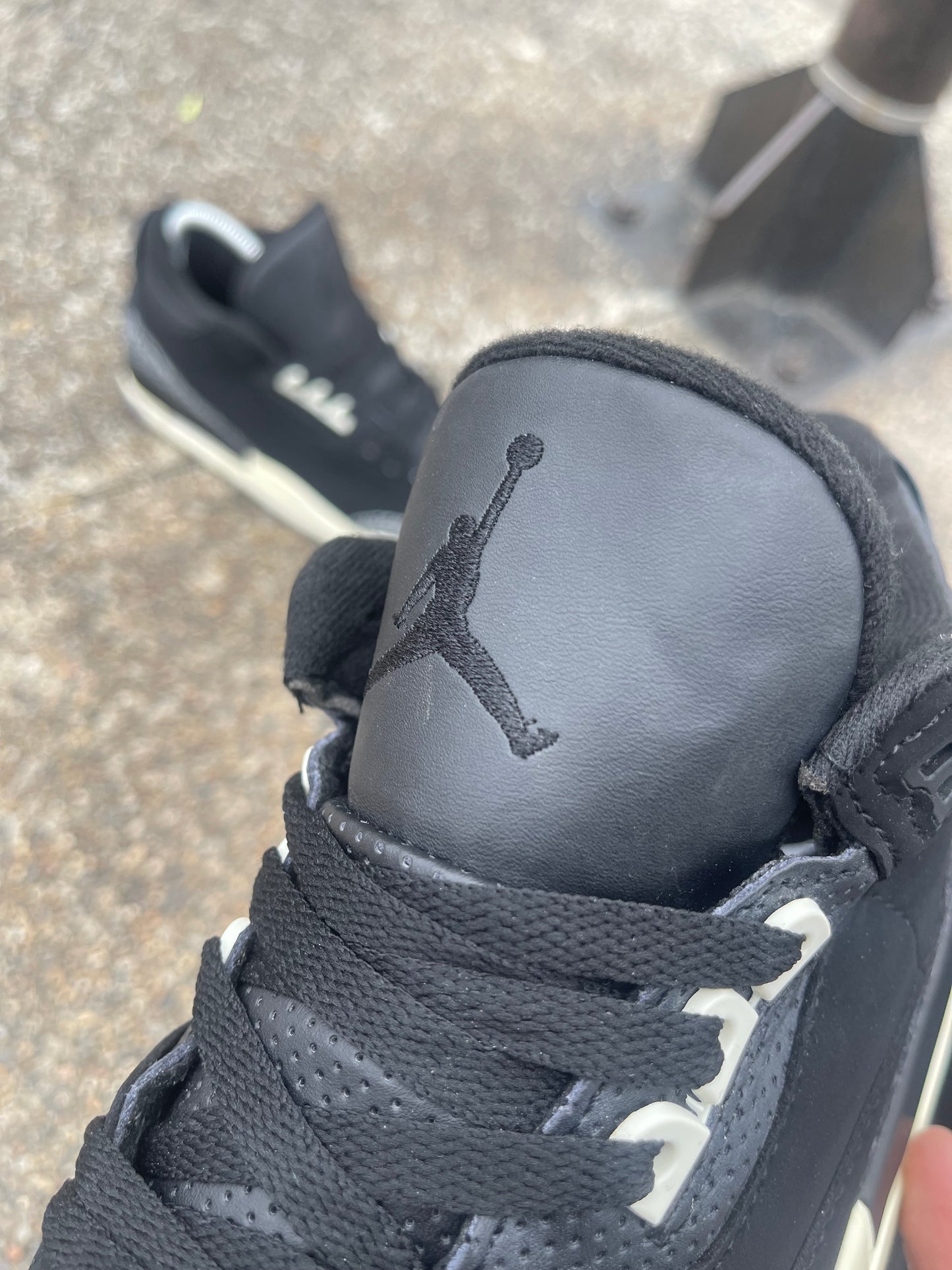Jordan Retro 3 Black Cement