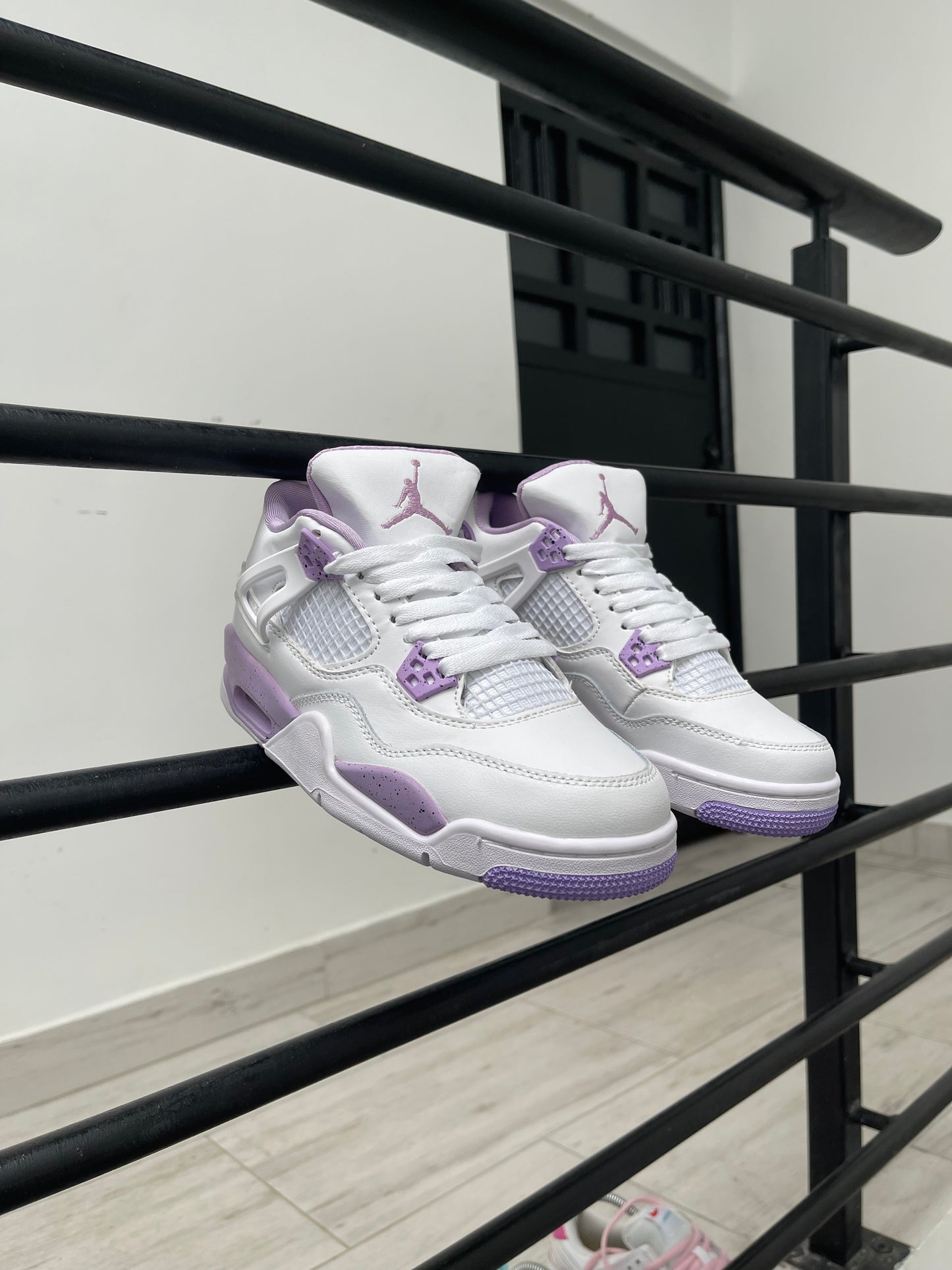 Jordan 4 Retro Purple Oreo
