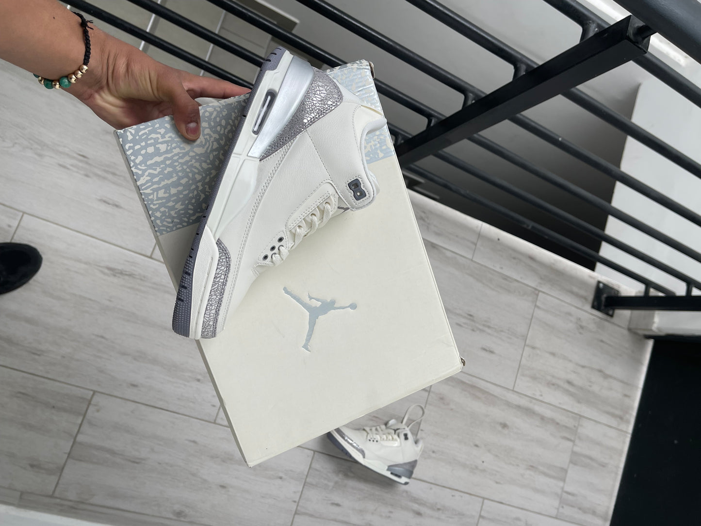 Air Jordan 3 Retro “Sail Metallic Silver”