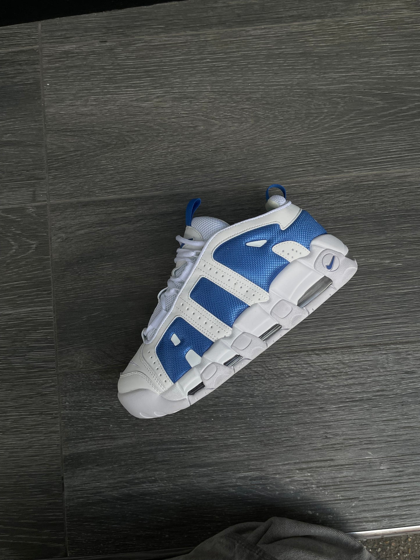Nike Air More Uptempo Low “White Hyper Royal”