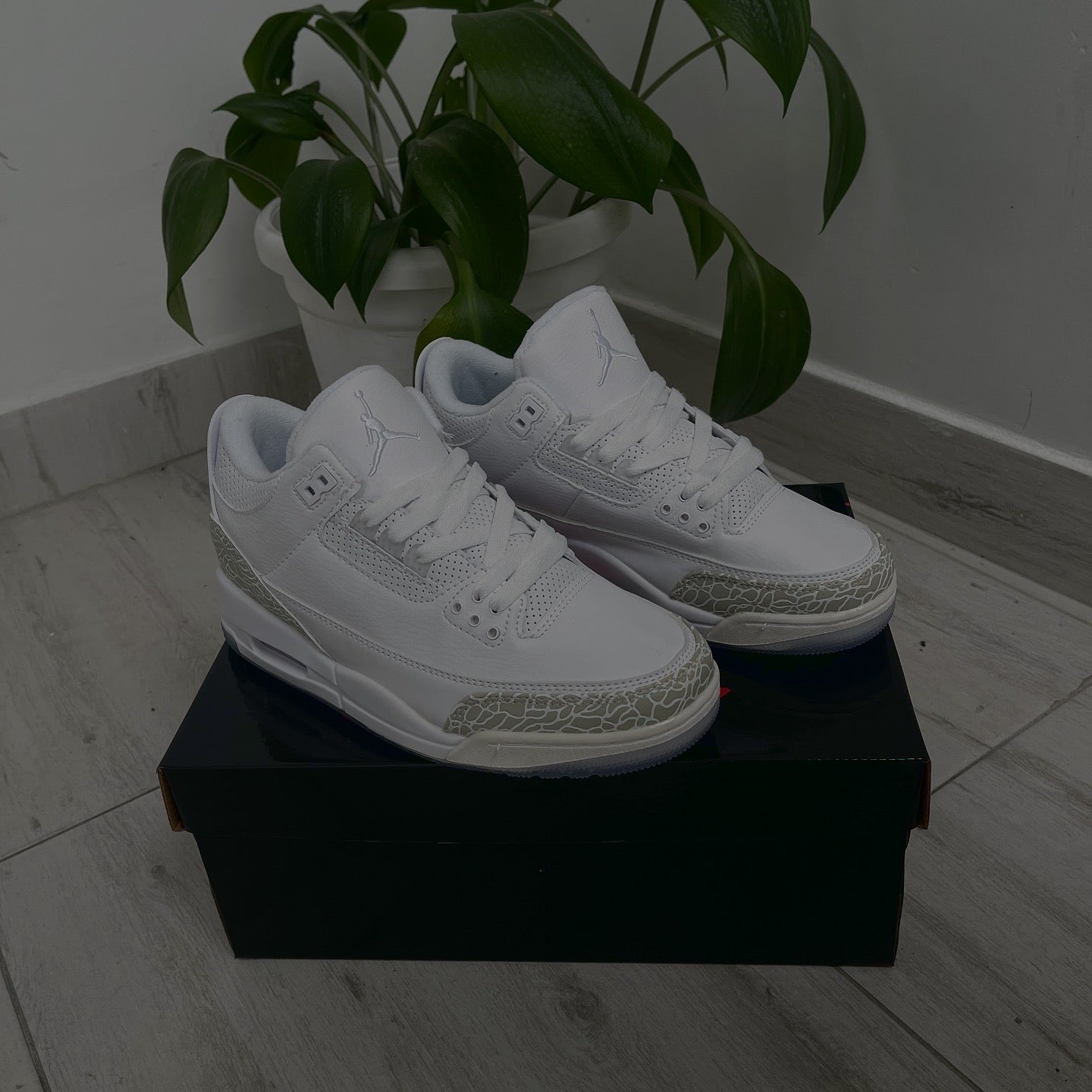 Jordan 3 Retro Triple White