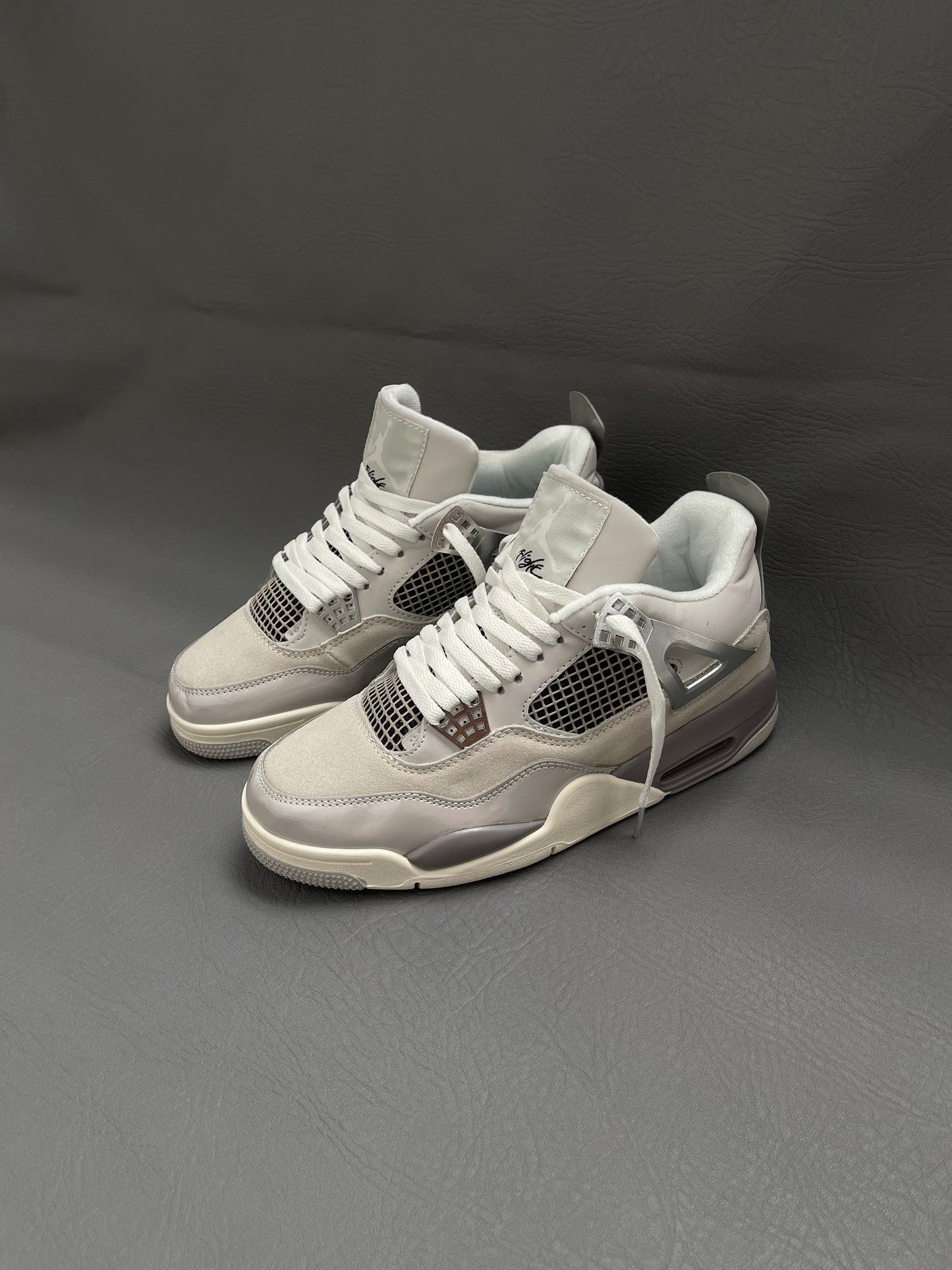 Jordan Retro 4 FROZEN