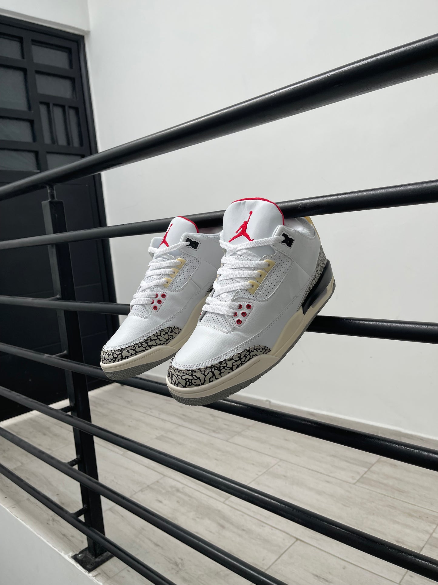 Air Jordan 3 Retro White Cement