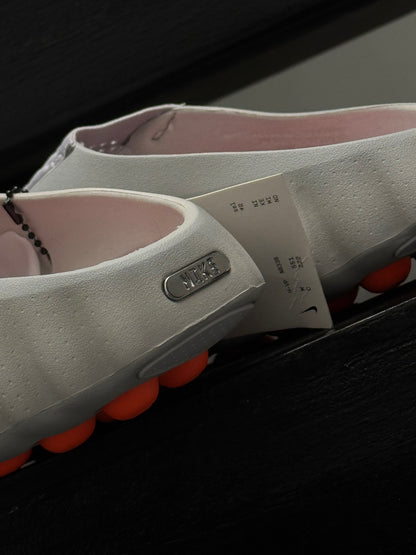 NIKE MIND 001