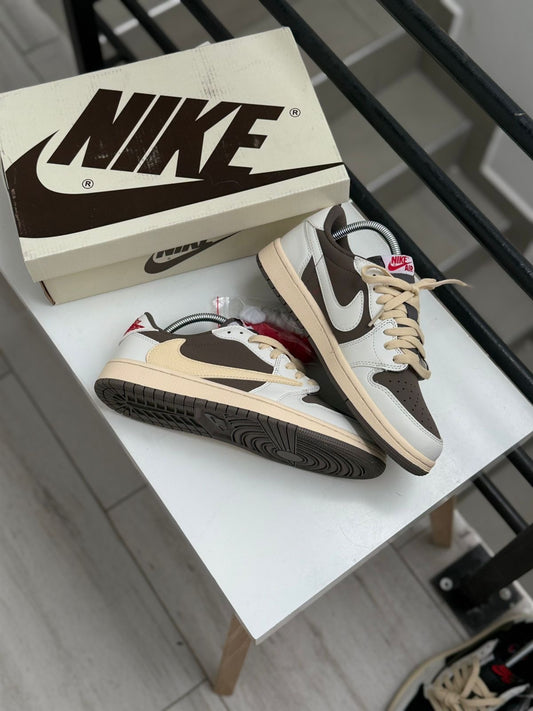 Nike Air Jordan 1 Low OG SP x Travis Scott "Reverse Mocha"