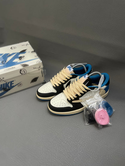 Air Jordan 1 Retro Low SP Fragment x Travis Scott