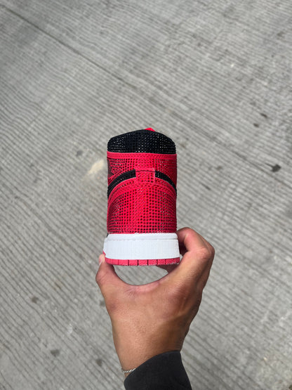 Jordan 1 Retro High con Pedrería
