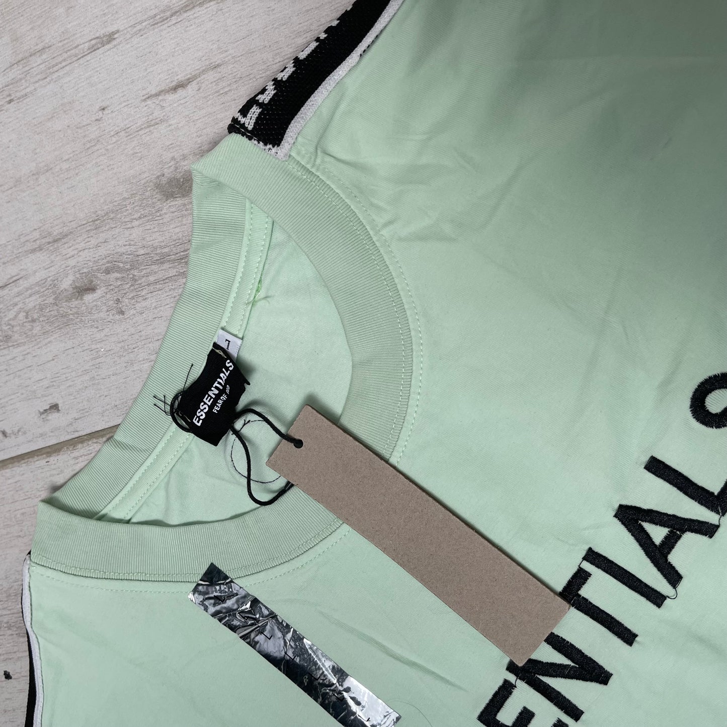 Conjunto Essentials 1.1