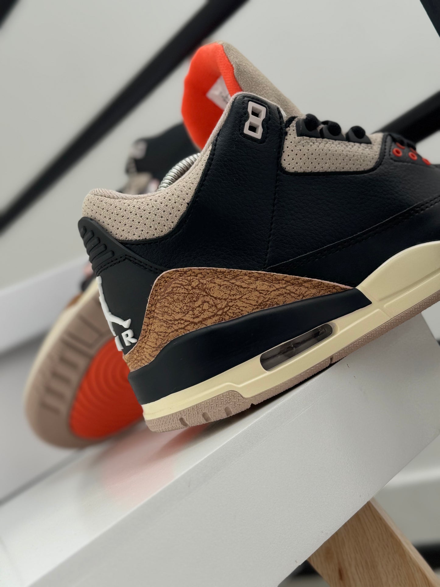 Air Jordan Retro 3 “ ELEPHANT SAIL “