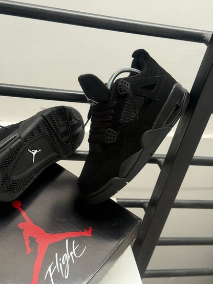 Air Jordan Retro 4 'Black Cat' (1.1)