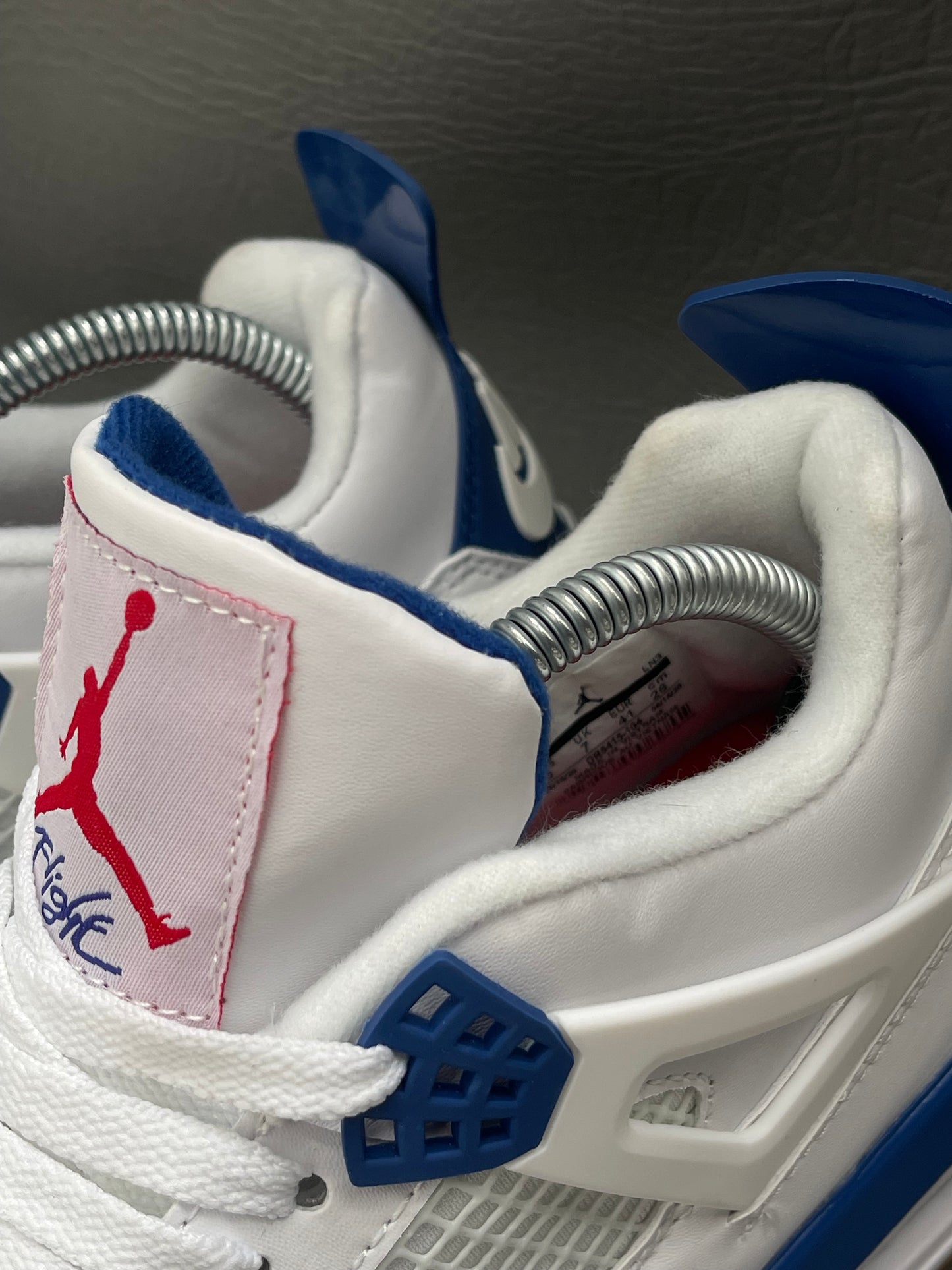 Jordan Retro 4 SB NAVY