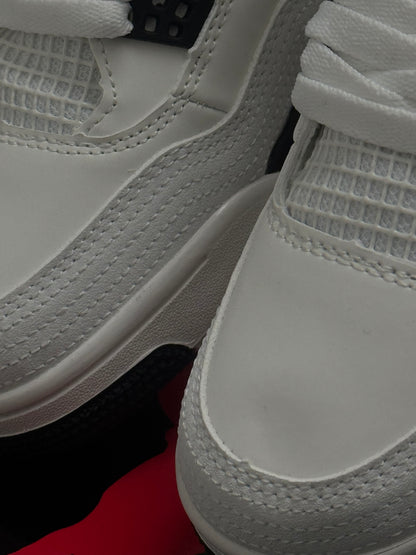 Air Jordan Retro 4 “ FLIGH CLUB ”