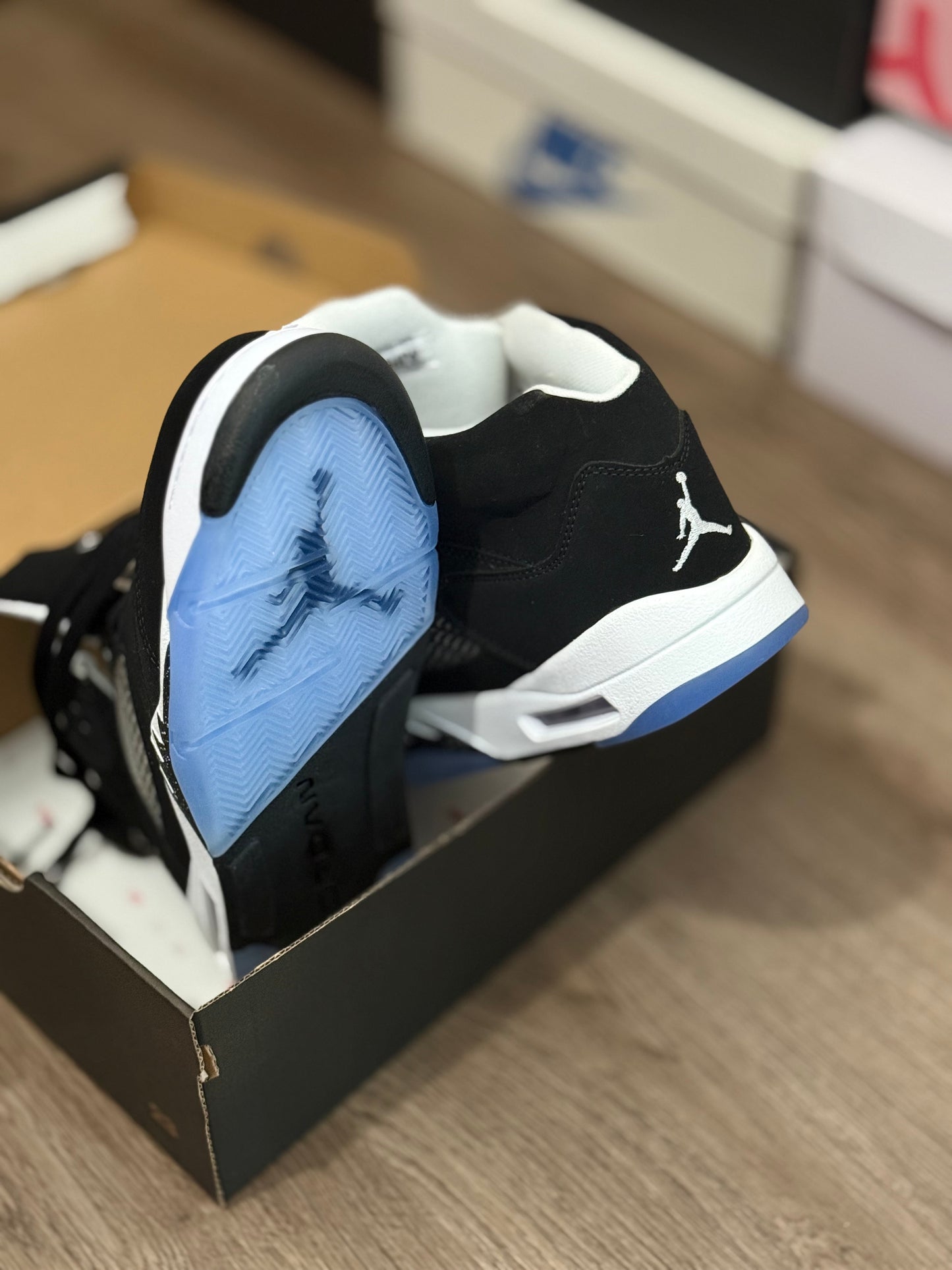 AIR JORDAN RETRO 5