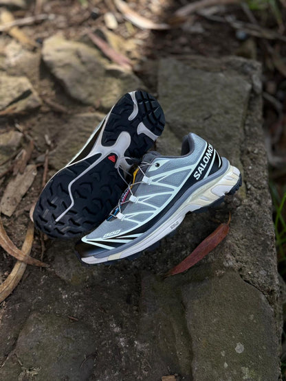 Salomón XT-6