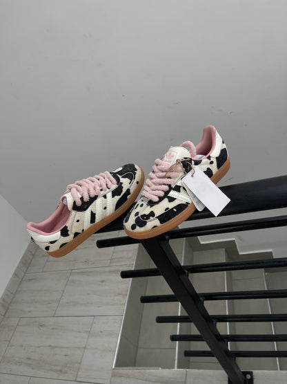 Adidas Samba “Cow”