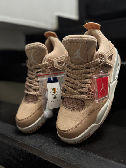 Air Jordan Retro 4 “COZY GIRL”