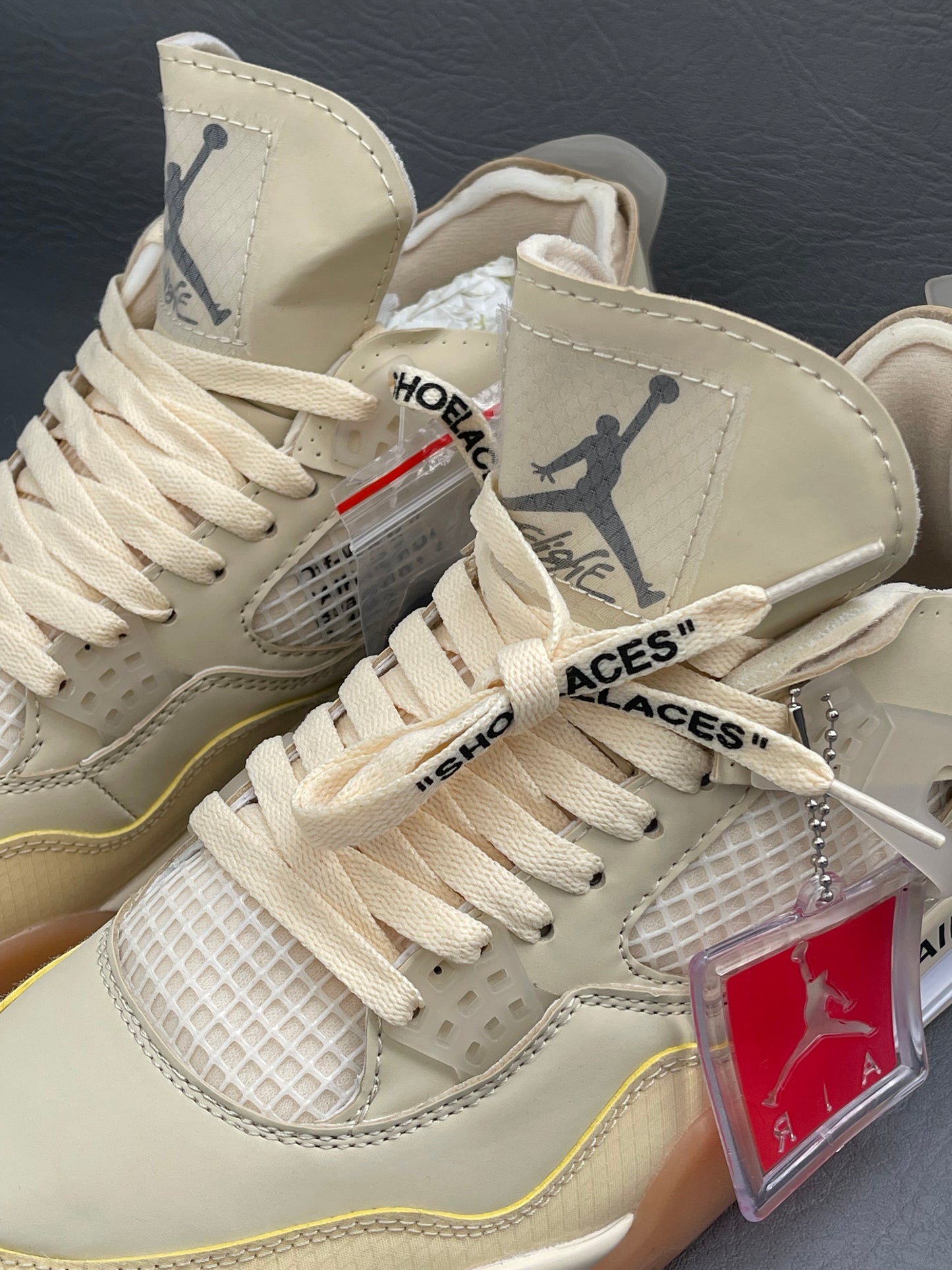 Jordan Retro 4 OFF WHITE