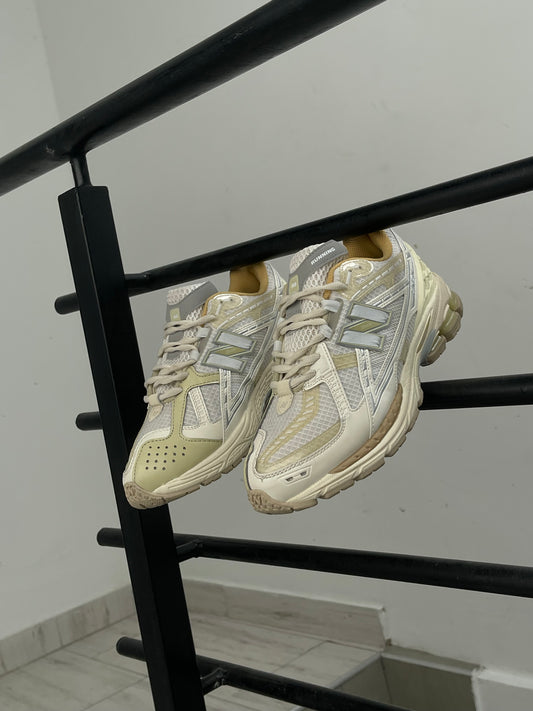 New Balance 1906R