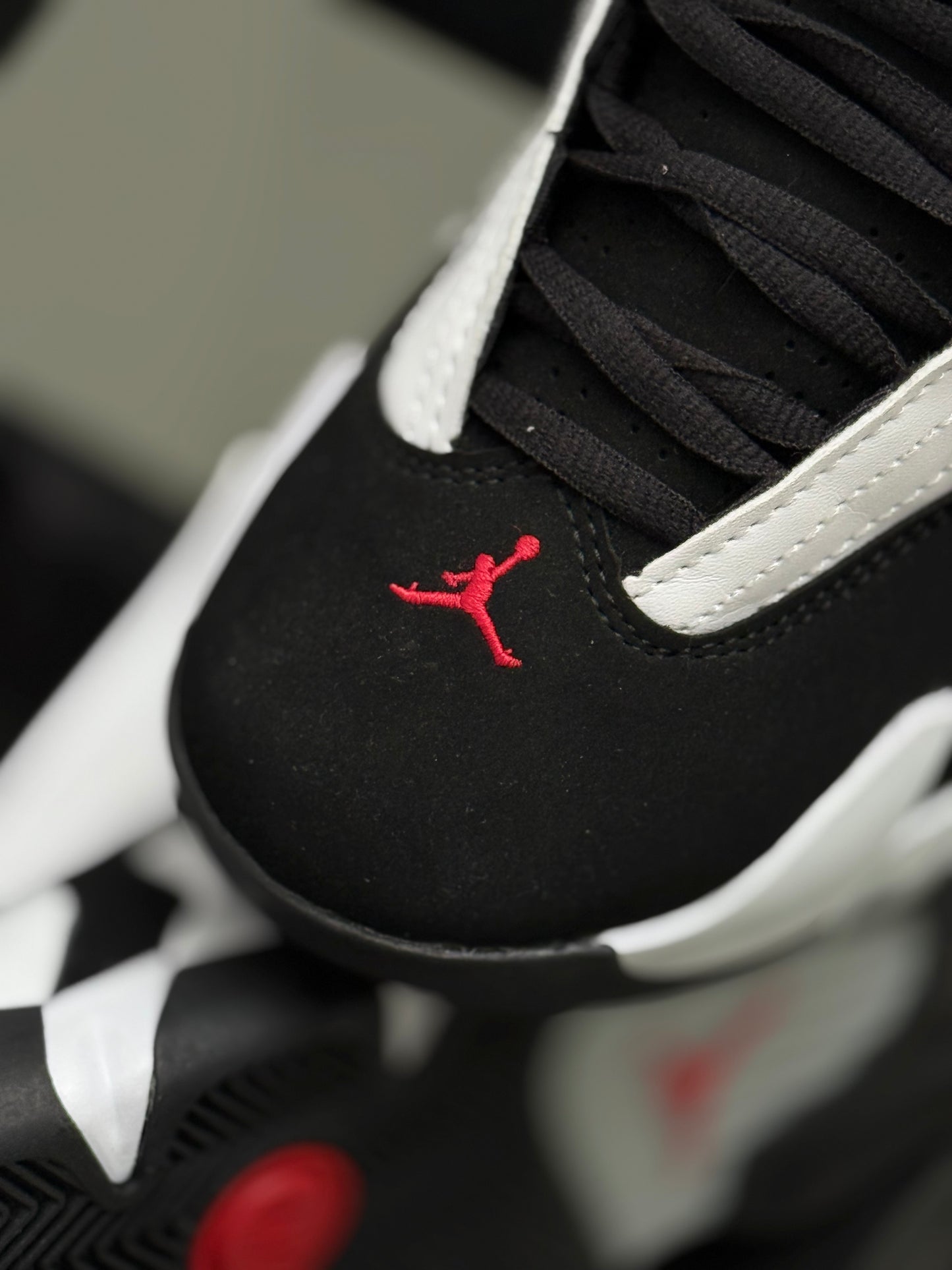AIR JORDAN RETRO 14