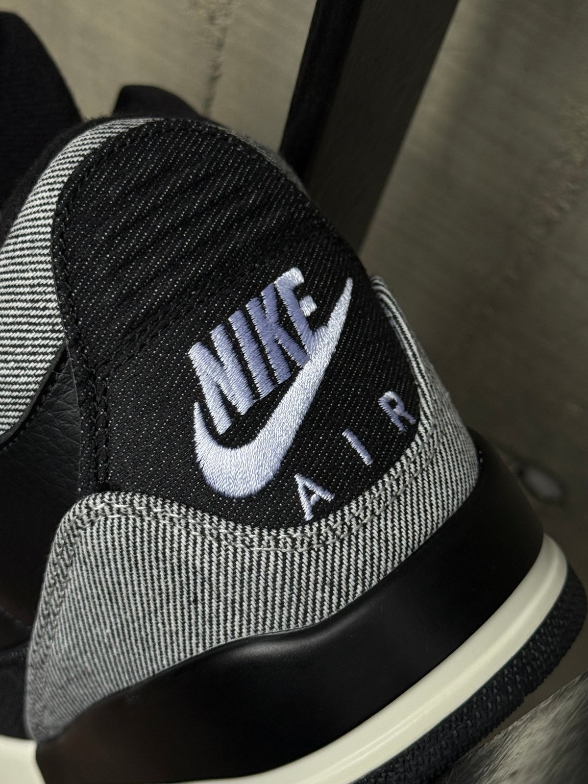 Air Jordan Retro 3 x Levis