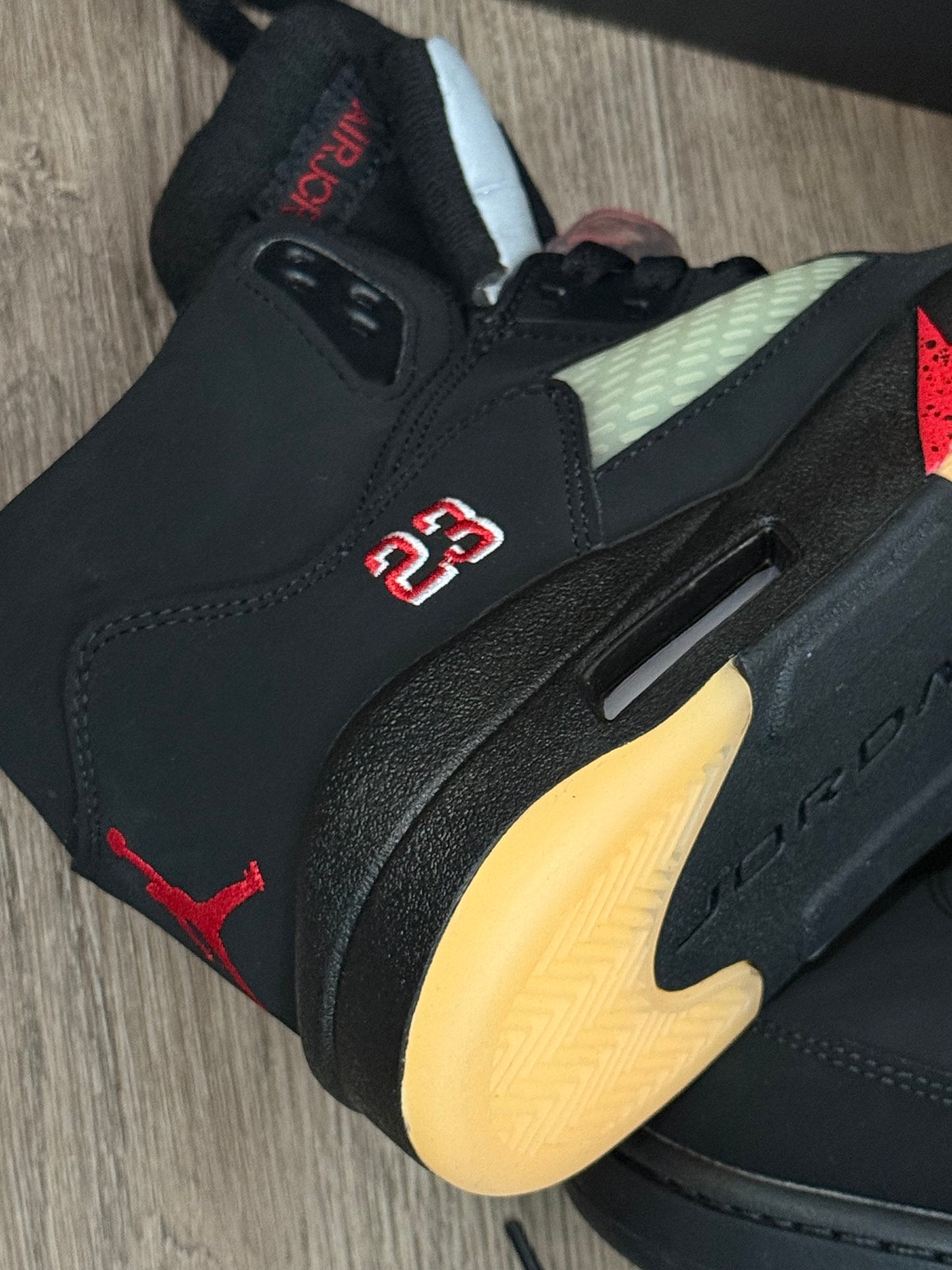 AIR JORDAN RETRO 5