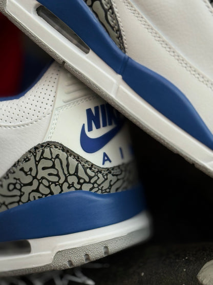 Air Jordan Retro 3 True blue