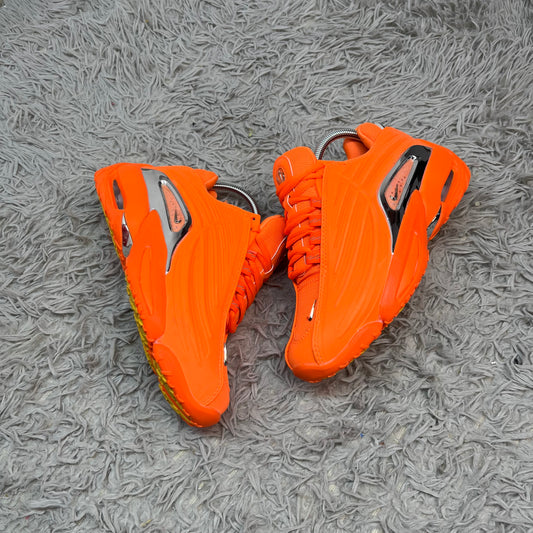 Nike Hot Step x Nocta Orange (1.1)