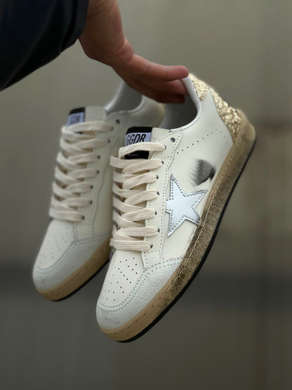 Golden Goose Ball Star blanco con dorado