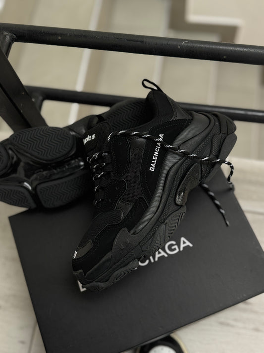Balenciaga Triple S