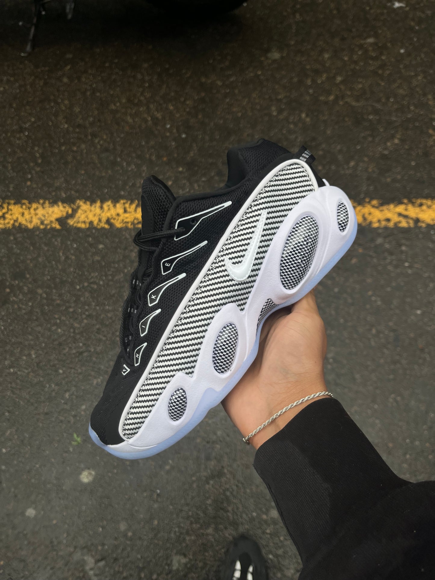 Nike Glide x NOCTA 'Black & White' (1.1)