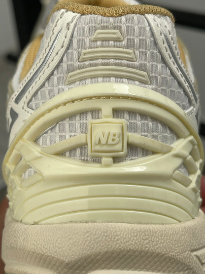 New Balance 1906R