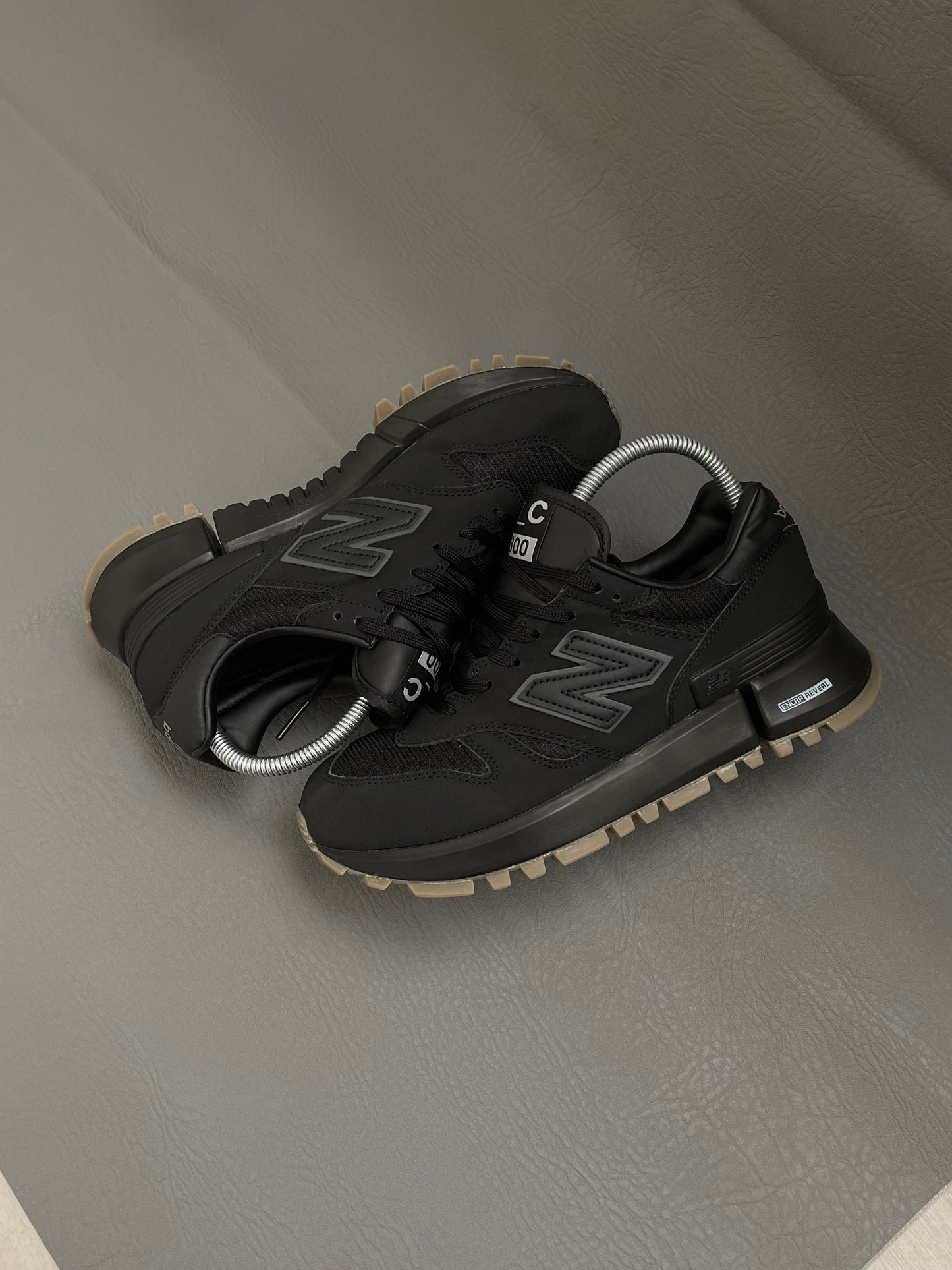 New Balance 1300