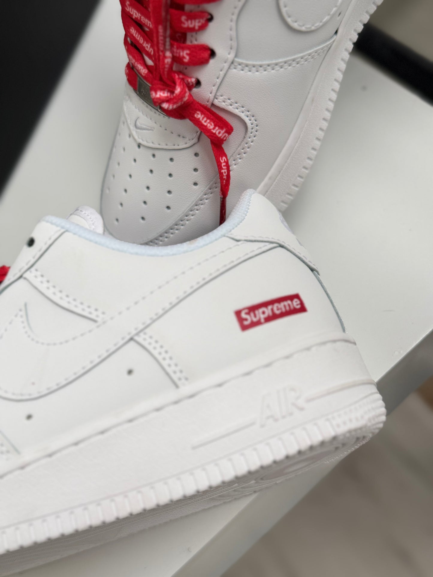 Air Force 1 X Supreme
