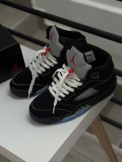 Air Jordan Retro 5 "METALLIC SILVER"