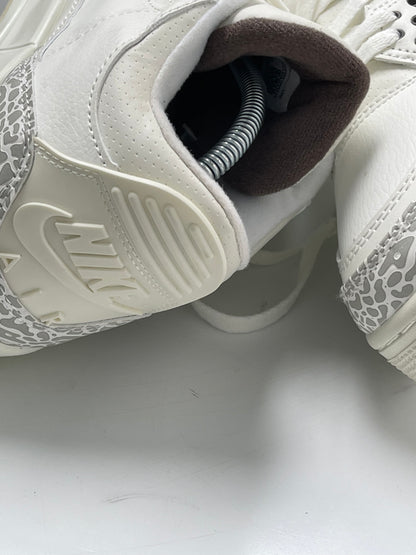 Air Jordan 3 Retro × Travis Scott