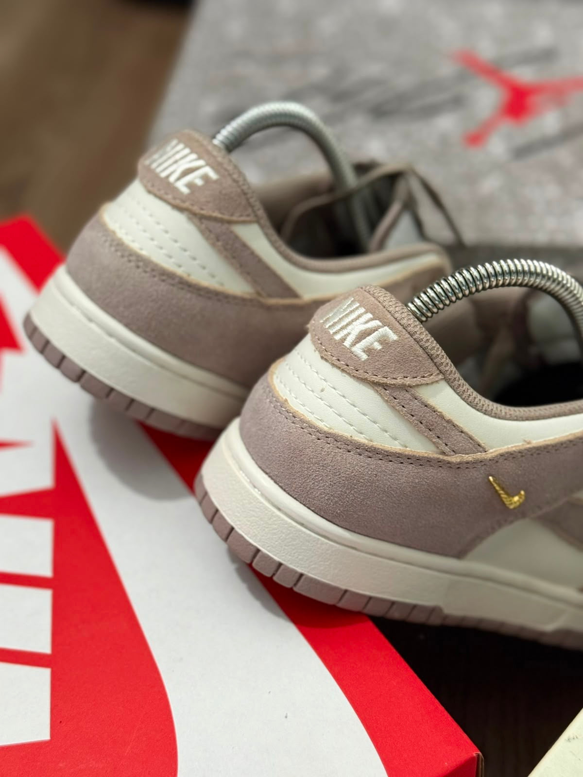 Nike Dunk Low Malt Gold