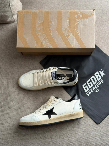 GOLDEN GOOSE