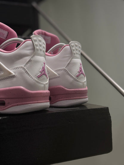 Air Jordan Retro 4 “PINK OREO”