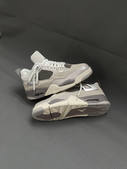Jordan Retro 4 FROZEN
