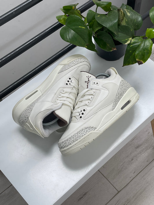 Air Jordan 3 Retro × Travis Scott
