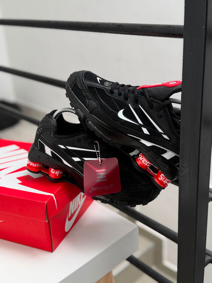 NIKE SHOX X SUPREME
