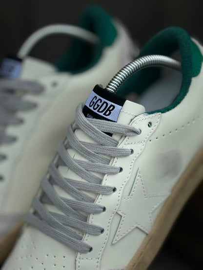 Golden Goose Ball Star blanco con verde