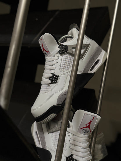 Air Jordan Retro 4 “ OREO”