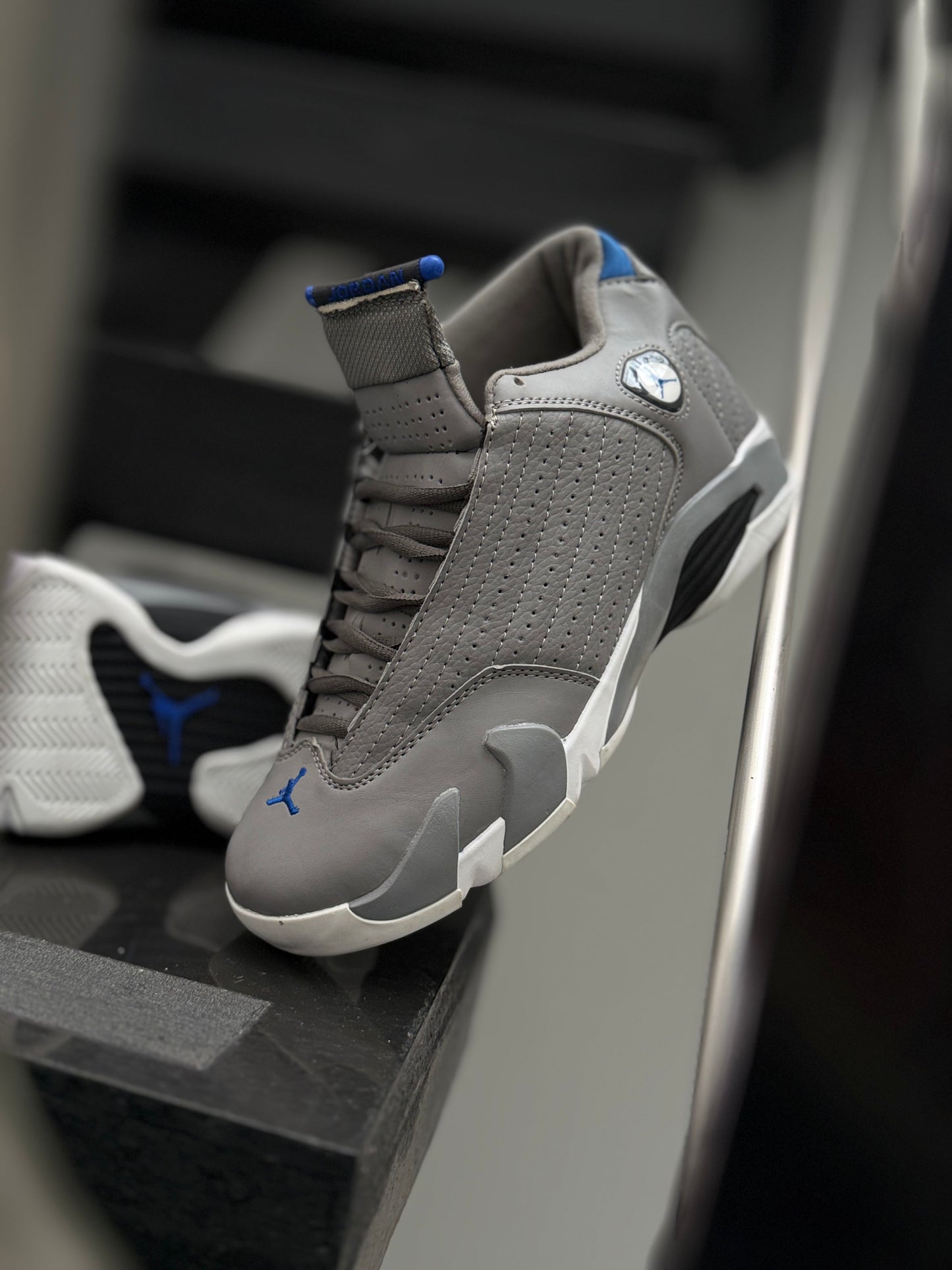 AIR JORDAN RETRO 14